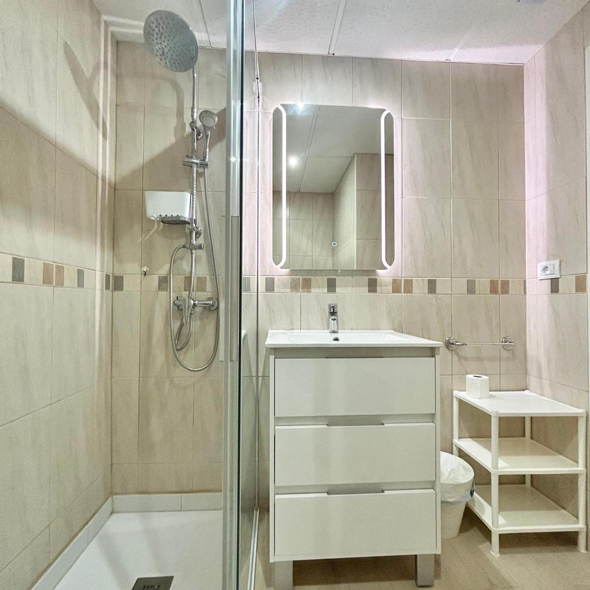 Lovely 1 Bed Apartment In Castle Harbour C108 Los Cristianos  Ngoại thất bức ảnh